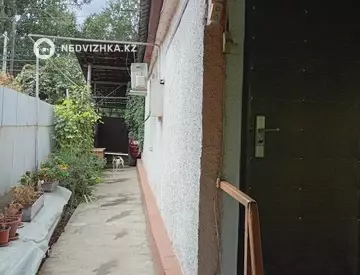 4-комнатная часть дома, 4 соток, 62 м²