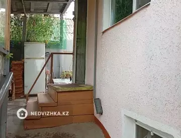 4-комнатная часть дома, 4 соток, 62 м²
