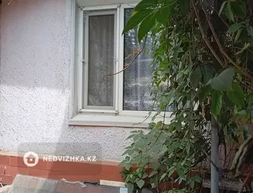 4-комнатная часть дома, 4 соток, 62 м²