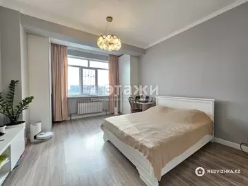 2-комнатная квартира, этаж 11 из 18, 89 м²