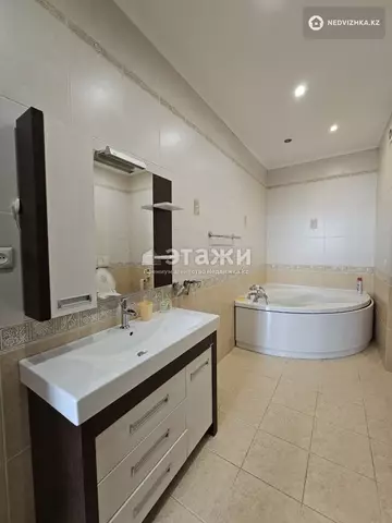 200 м², 6-комнатная квартира, этаж 12 из 12, 200 м², на длительный срок, изображение - 35