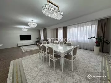 3-комнатная квартира, этаж 2 из 5, 115 м²