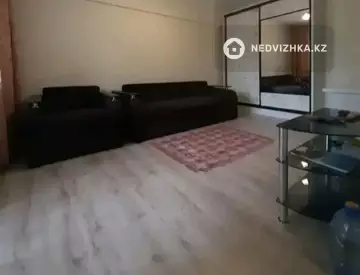 1-комнатная квартира, этаж 2 из 5, 35 м², на длительный срок