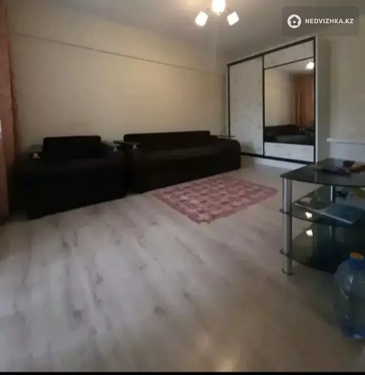 35 м², 1-комнатная квартира, этаж 2 из 5, 35 м², на длительный срок, изображение - 1