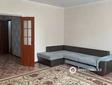 2-комнатная квартира, этаж 2 из 5, 70 м², посуточно