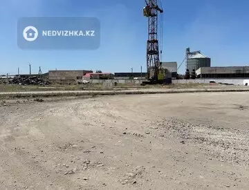 Производственное помещение, этаж 1 из 2, 5 000 м²