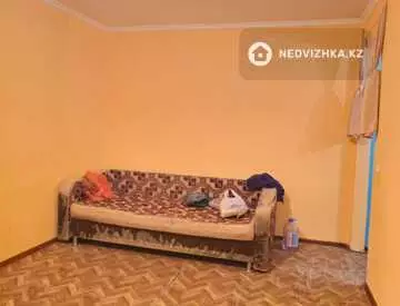 2-комнатная квартира, этаж 4 из 4, 44 м²