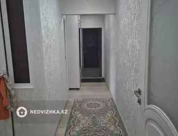 3-комнатная квартира, этаж 4 из 5, 66 м²