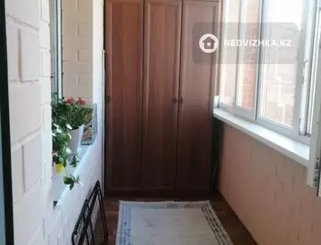 2-комнатная квартира, этаж 4 из 5, 52 м²