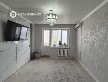 2-комнатная квартира, этаж 4 из 5, 50 м²