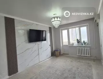 2-комнатная квартира, этаж 4 из 5, 50 м²