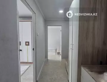 2-комнатная квартира, этаж 4 из 5, 50 м²