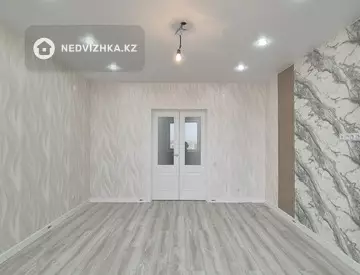 2-комнатная квартира, этаж 8 из 10, 58 м²