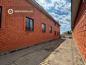 6-комнатный дом, 25 соток, 375 м²