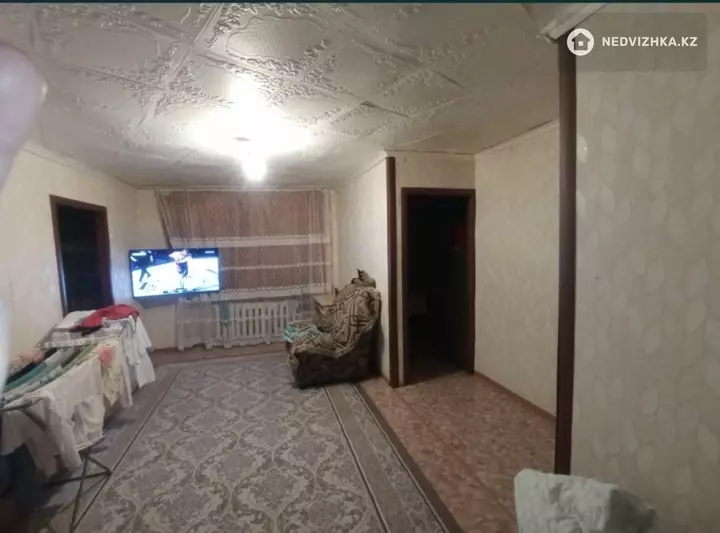 42.5 м², 2-комнатная квартира, этаж 1 из 5, 42 м², изображение - 1