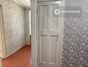 2-комнатная квартира, этаж 2 из 2, 64 м²