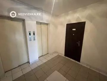 4-комнатная квартира, этаж 3 из 12, 103 м², на длительный срок