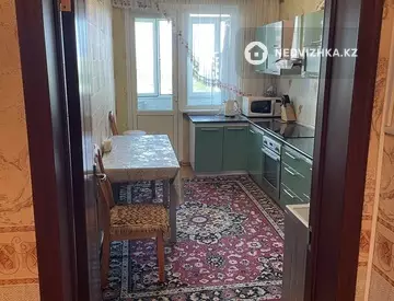 4-комнатная квартира, этаж 3 из 12, 103 м², на длительный срок