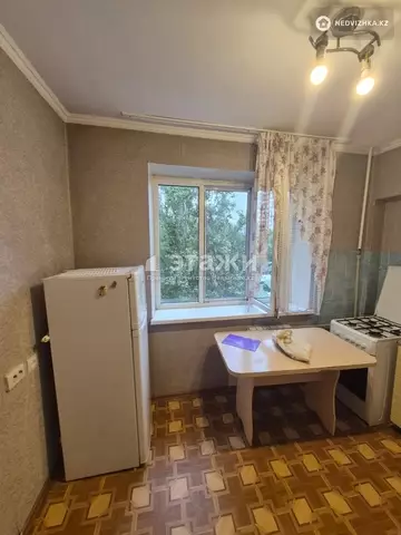 1-комнатная квартира, этаж 4 из 5, 35 м²