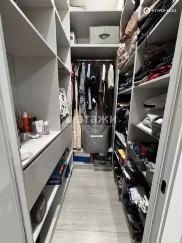 2-комнатная квартира, этаж 3 из 12, 50 м²