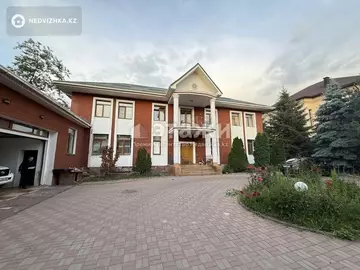 12-комнатный дом, 23 соток, 1 120 м², на длительный срок