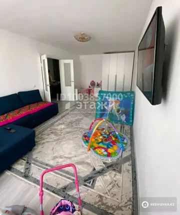 1-комнатная квартира, этаж 3 из 10, 41 м²
