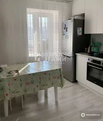 1-комнатная квартира, этаж 3 из 10, 41 м²