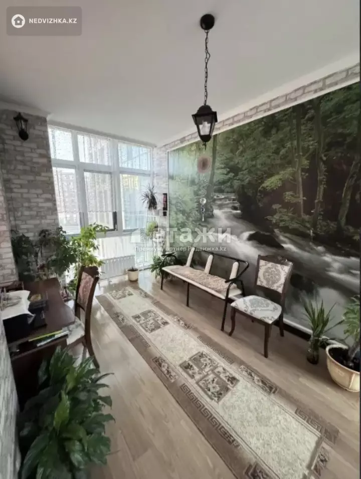 200 м², 5-комнатная квартира, этаж 3 из 7, 200 м², изображение - 1
