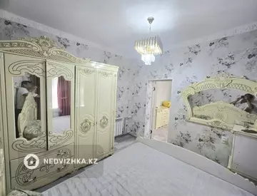 2-комнатная квартира, этаж 2 из 5, 50 м²