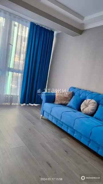 1-комнатная квартира, этаж 4 из 10, 32 м²