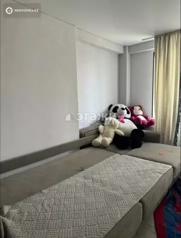 2-комнатная квартира, этаж 9 из 21, 65 м²