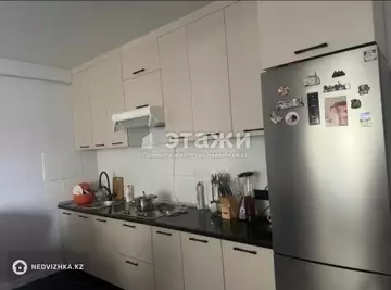 2-комнатная квартира, этаж 9 из 21, 65 м²