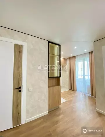 2-комнатная квартира, этаж 3 из 12, 43 м²