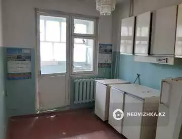 2-комнатная квартира, этаж 1 из 5, 51 м²