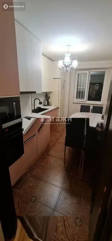 3-комнатная квартира, этаж 11 из 14, 84 м²