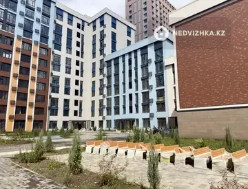 3-комнатная квартира, этаж 13 из 13, 58 м²