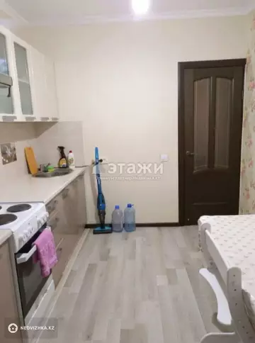 1-комнатная квартира, этаж 5 из 9, 37 м²