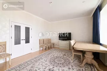 4-комнатная квартира, этаж 11 из 11, 120 м²