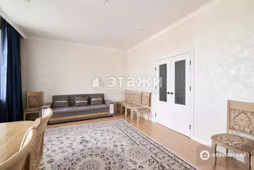 4-комнатная квартира, этаж 11 из 11, 120 м²