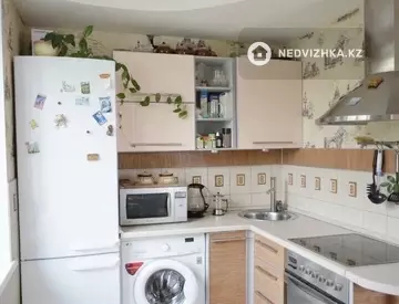1-комнатная квартира, этаж 3 из 5, 34 м², на длительный срок