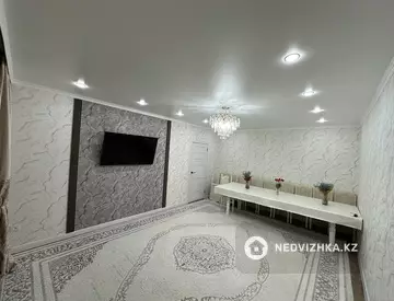 3-комнатная квартира, этаж 2 из 5, 97 м²