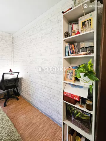 2-комнатная квартира, этаж 3 из 4, 45 м²