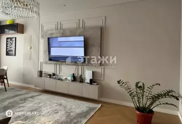 3-комнатная квартира, этаж 10 из 12, 101 м²