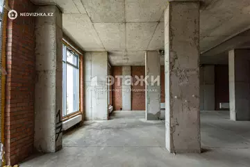 Офисное помещение, этаж 1 из 9, 127 м²