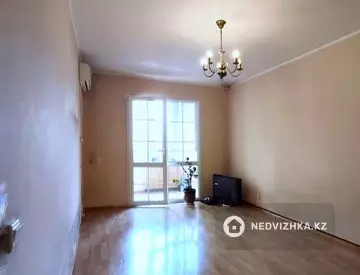 2-комнатная квартира, этаж 4 из 5, 50 м²