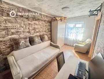 2-комнатная квартира, этаж 4 из 4, 45 м²