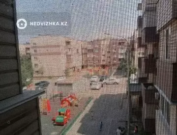 2-комнатная квартира, этаж 3 из 5, 58 м²