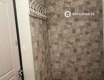 1-комнатная квартира, этаж 4 из 5, 30 м²