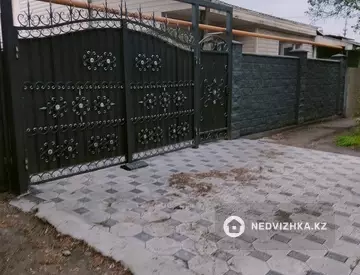 1-комнатный дом, 4 соток, 30 м², на длительный срок
