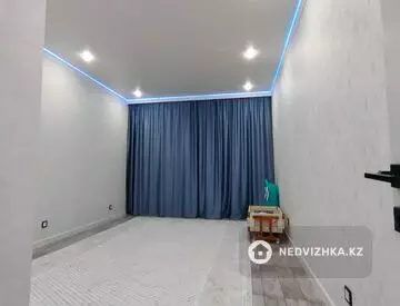3-комнатная квартира, этаж 2 из 5, 93 м²